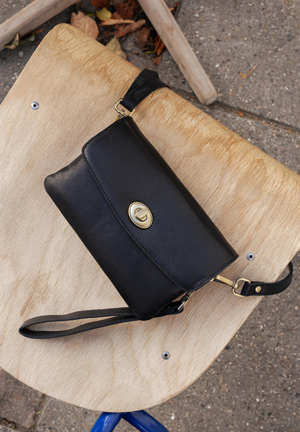 Nisha Clutch - Svart